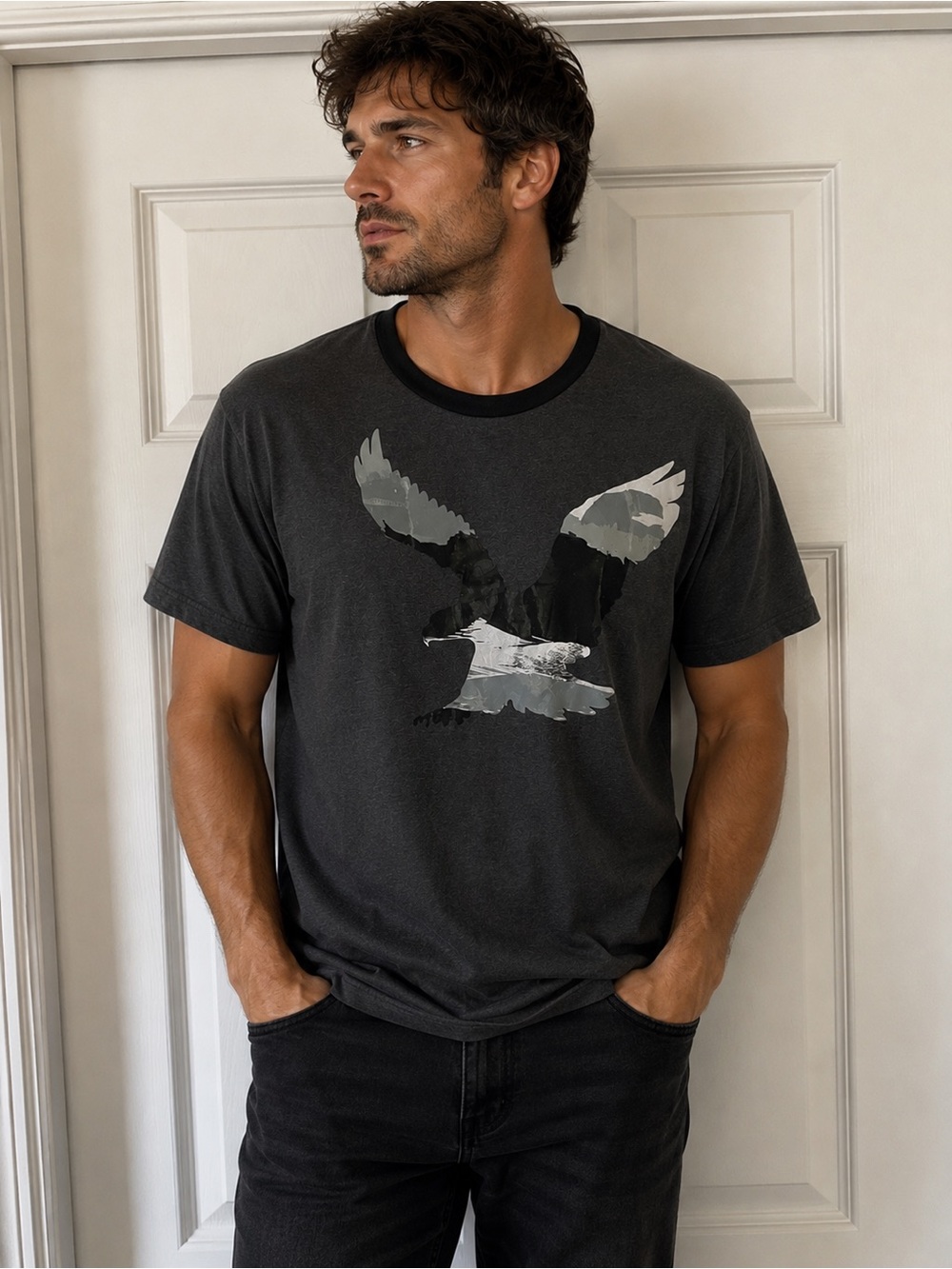 Men's Dark Gray Graphic Crewneck T-Shirt - Eagle Print American Eagle large